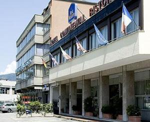 Hotel picture