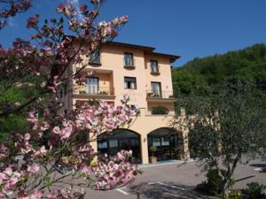 Hotel picture